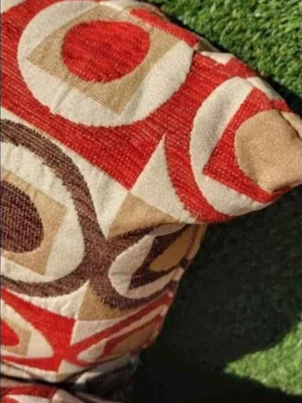 Pillows 16